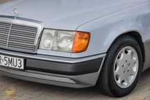 Mercedes-Benz W124 (1984-1993) 250 D Automatik Klima Sportsitze Caro ASD Becker Carrara Grey