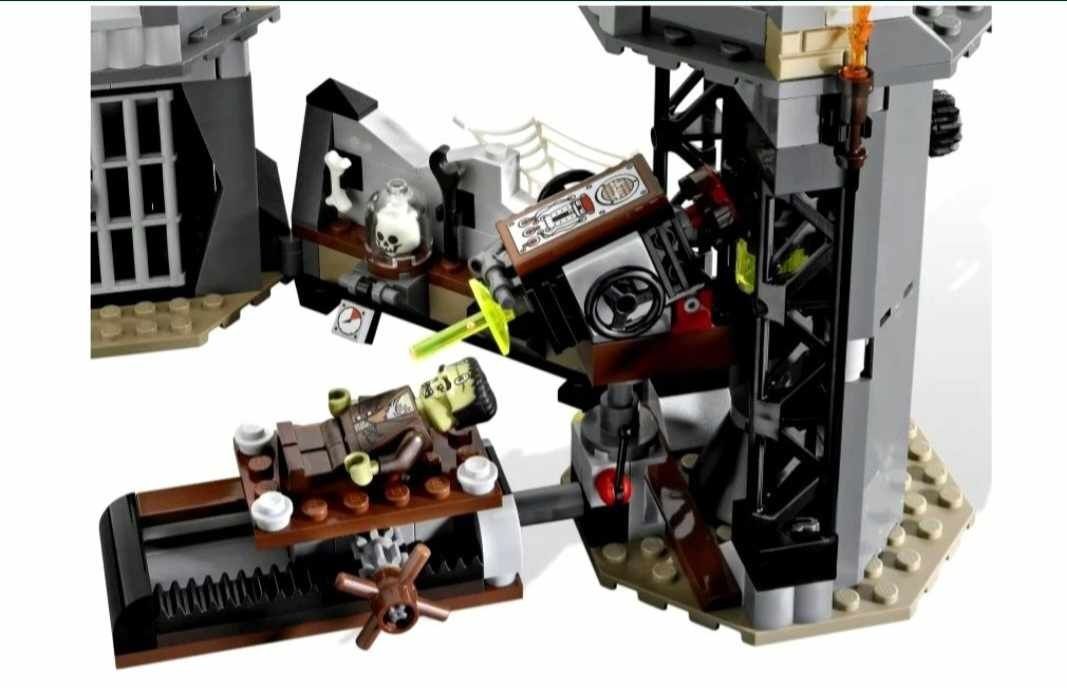 Lego 9466 Monster Fighters The Crazy Scientist & His Monster bdb