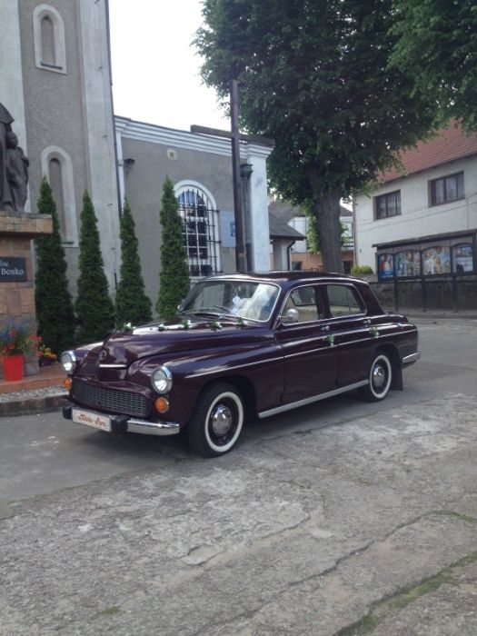 Zabytkowy samochód auto Warszawa na śluby, wesela...