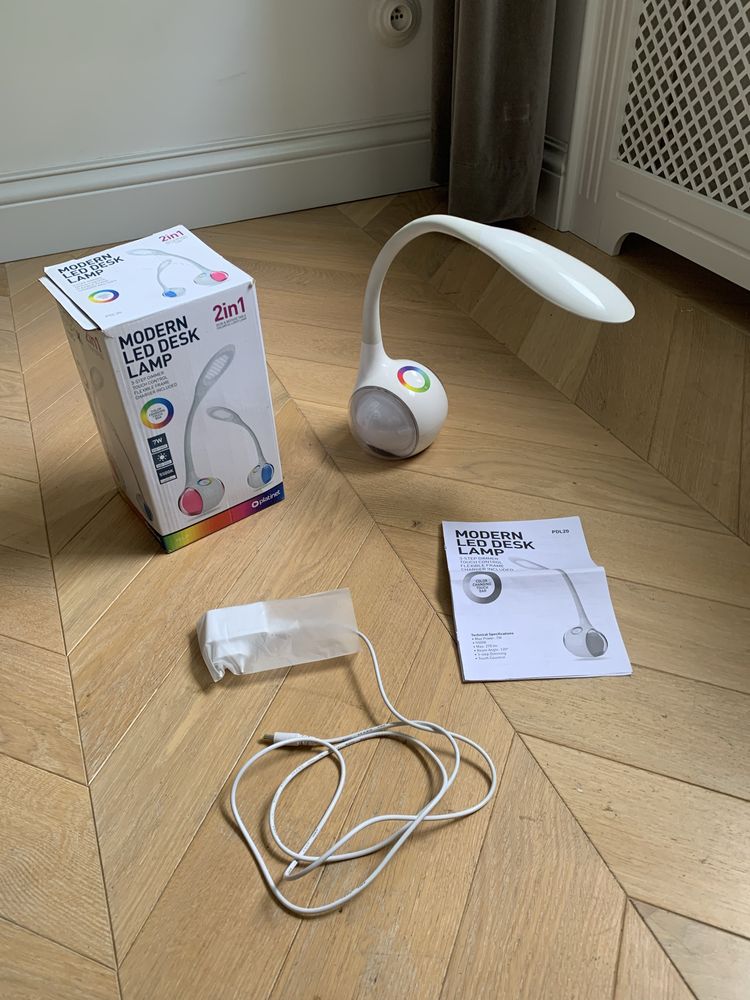NOWA w pudelku Platinet lampka biurkowa