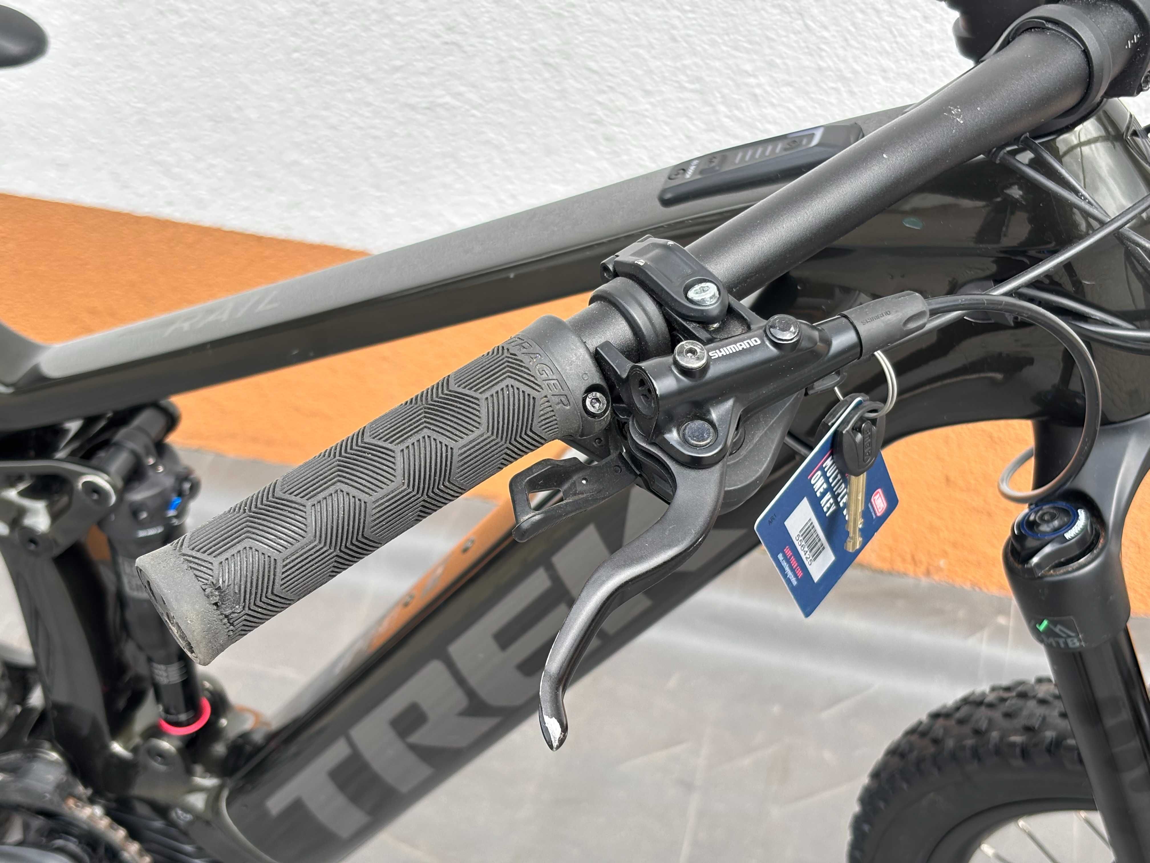 Rower Elektryczny Trek Rail MTB Carbon Smart + GWARANCJA