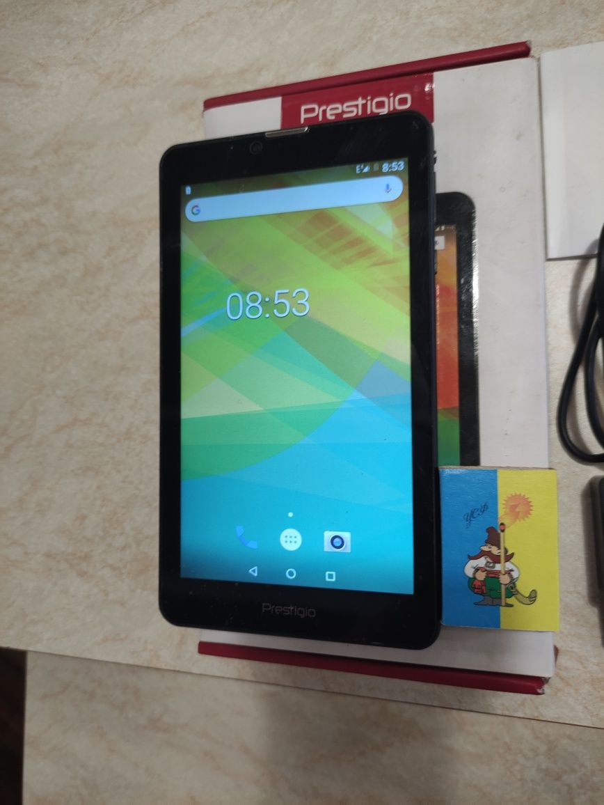 Планшет Prestigio 8 dm