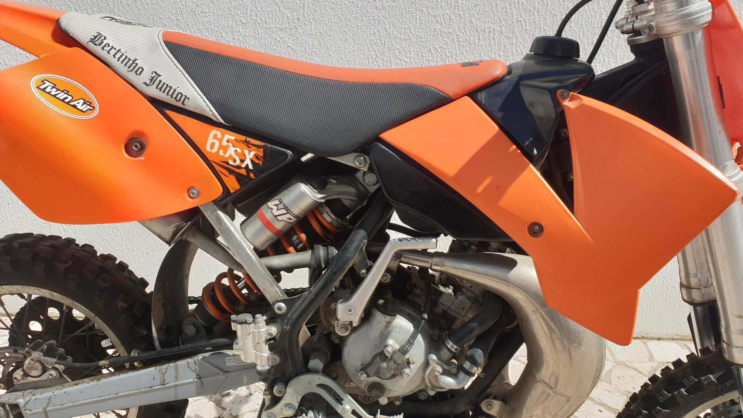 KTM 65 SX 2007, em bom estado geral