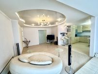 Продам 2 ком.кВ. с автономным отоплением по Первомайской, центр