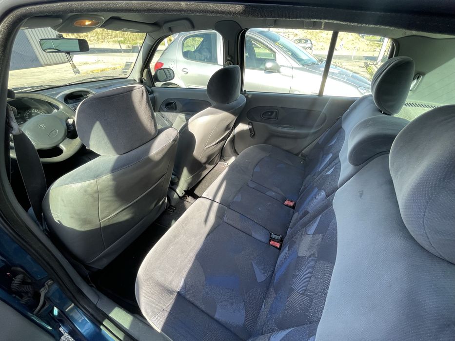Renault Clio 2000