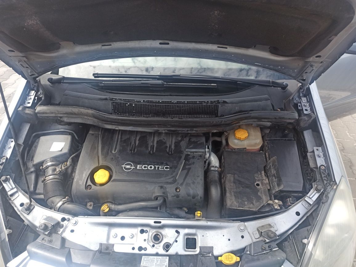 Opel Zafira 2010