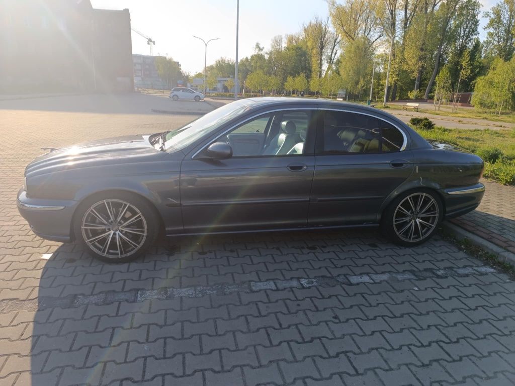 Jaguar X-Type 2.5 V6