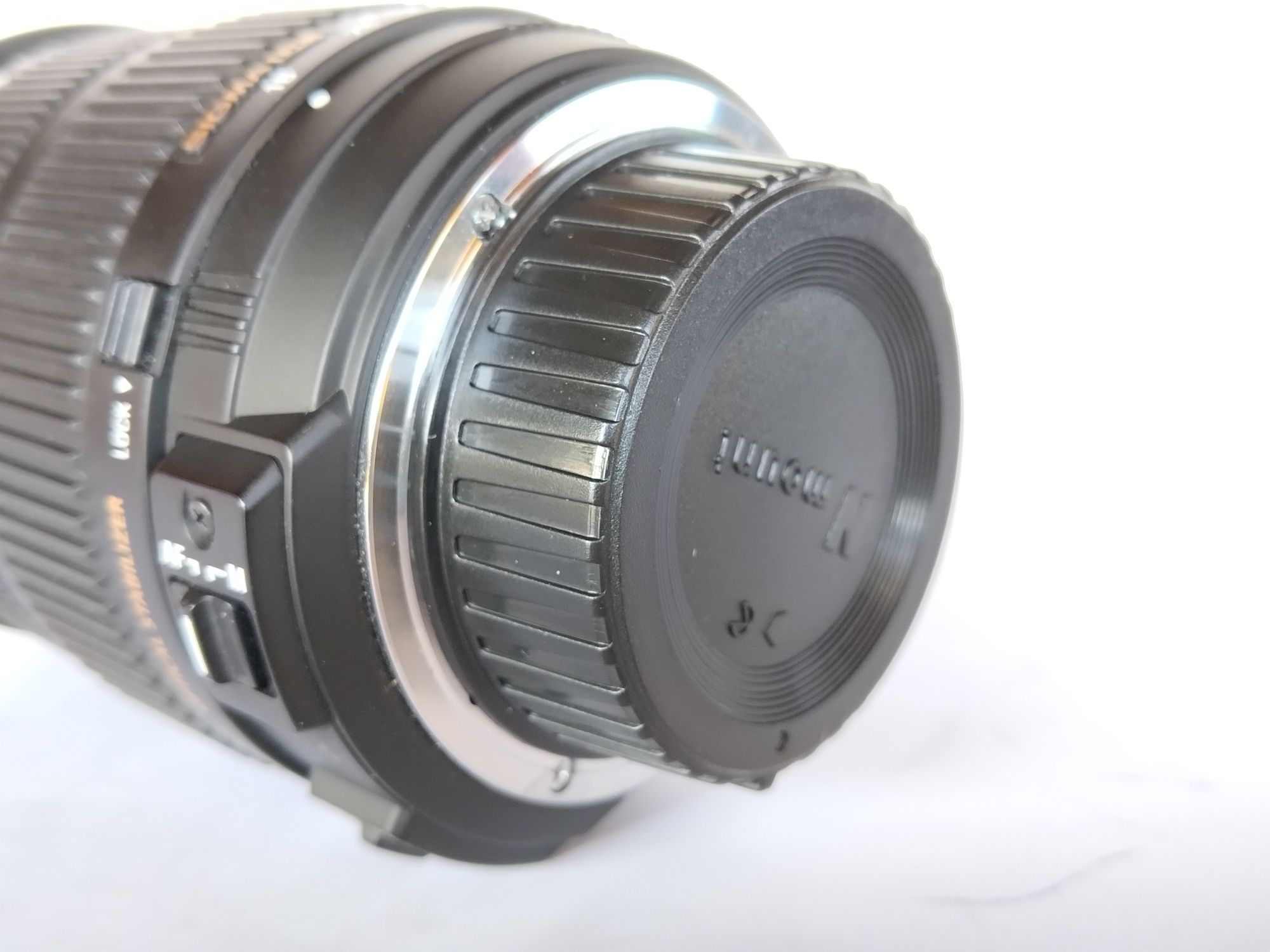 Objectiva Sigma DC 18-200mm OS. compatível com Nikon D3000 e D5000