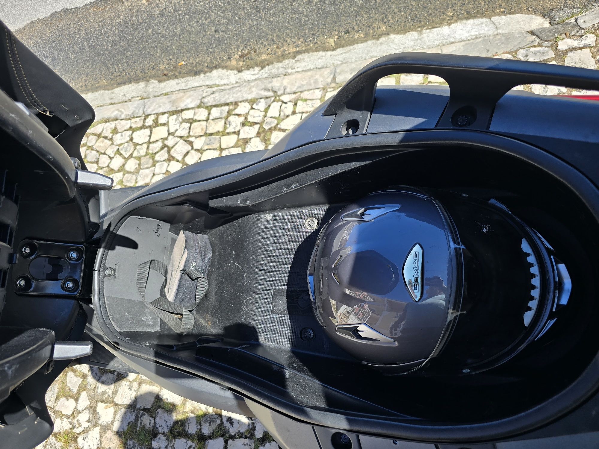 YAMAHA X-MAX 400