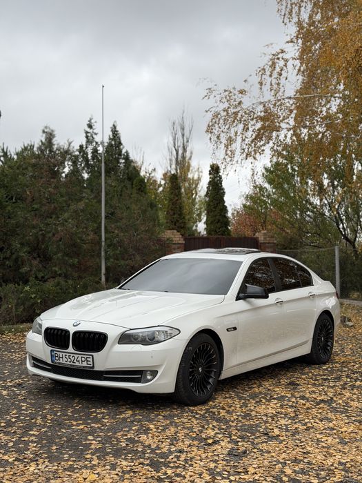 BMW Ф 10 2.0 бензин