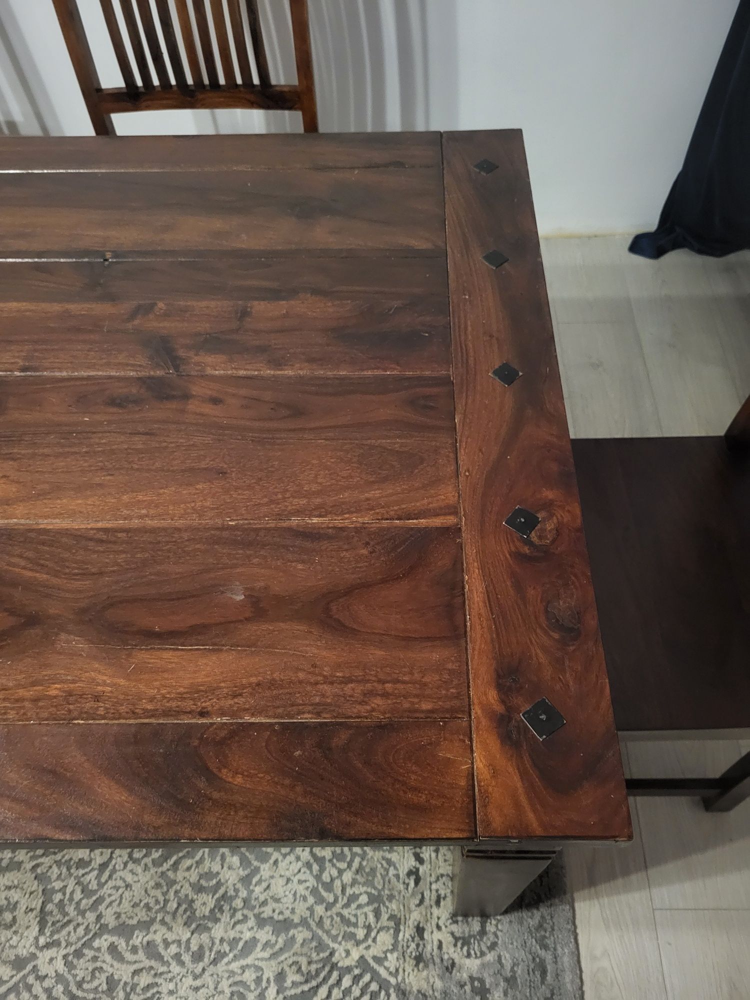 Stół 180×90 w stylu kolonialnym plus 5/6 krzeseł
