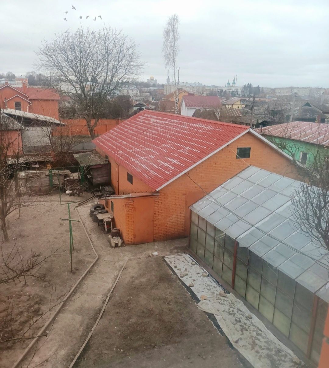 Продам добротний сучасний будинок