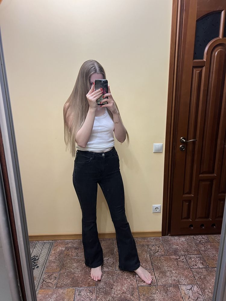 Джинси кльош жіночі