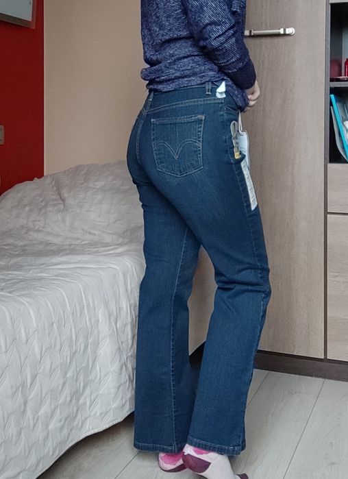 Nowe z metką oryginalne Levi's spodnie jeansowe dżinsy wysoki stan