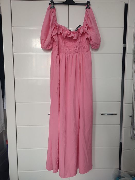 Nowa różowa elegancka sukienka rozmiar 46 Boohoo