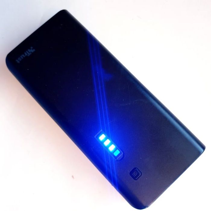 Power Bank 10 000 mAh