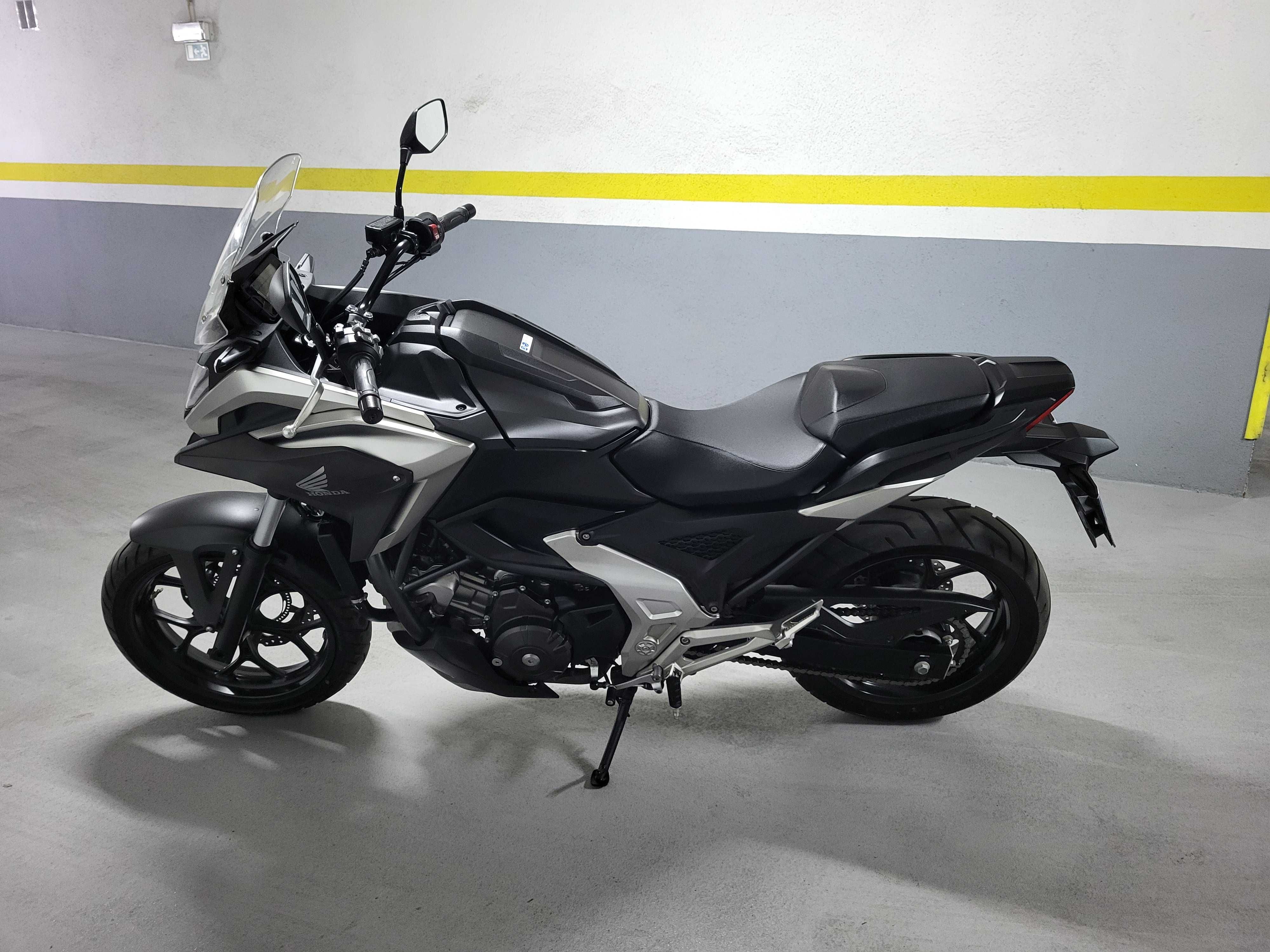 Honda NC750X 2021 e 20000km