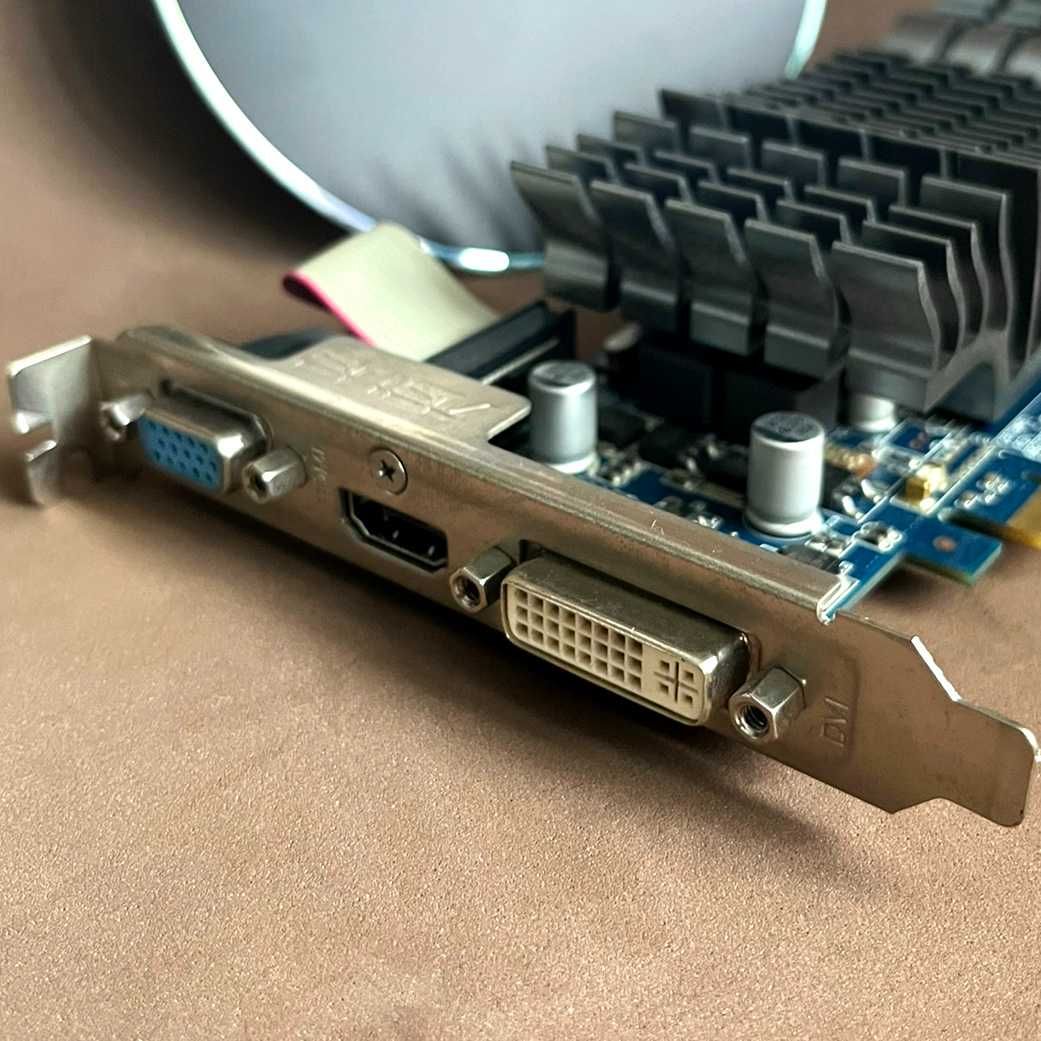 Karta graficzna - ASUS NVIDIA GeForce 210 · EN210 Silent 1GB HDMI