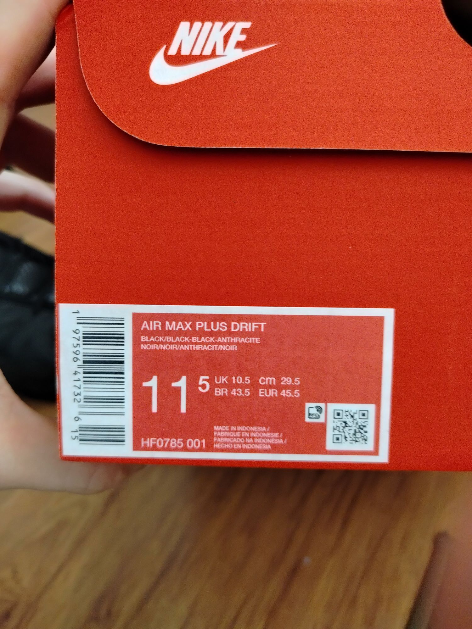 Nike air max plus drift tn