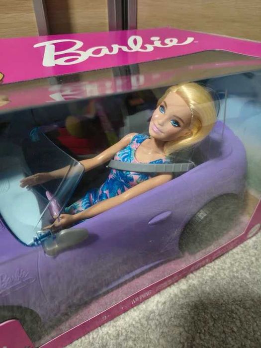 Barbie Fioletowy Kabriolet z lalką