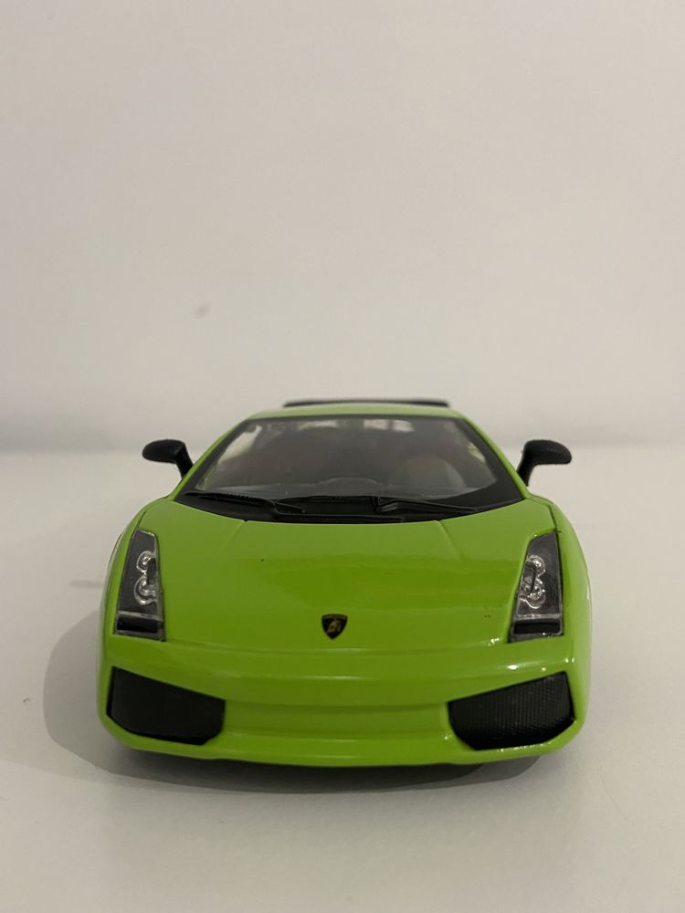 Lamborghini Gallardo 1:24 Burago