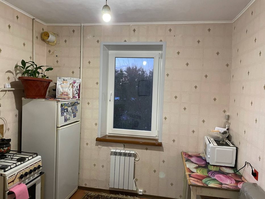 Продам 2-кім. квартиру в 3х хвилинах від лісу з автономкою лівий берег