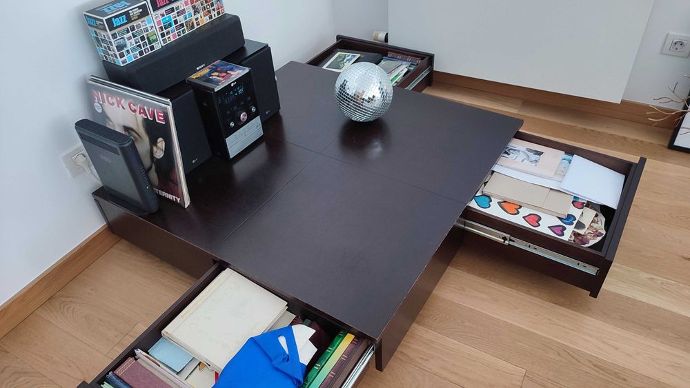 3 móveis de sala - Aparador, móvel de tv e mesa de apoio
