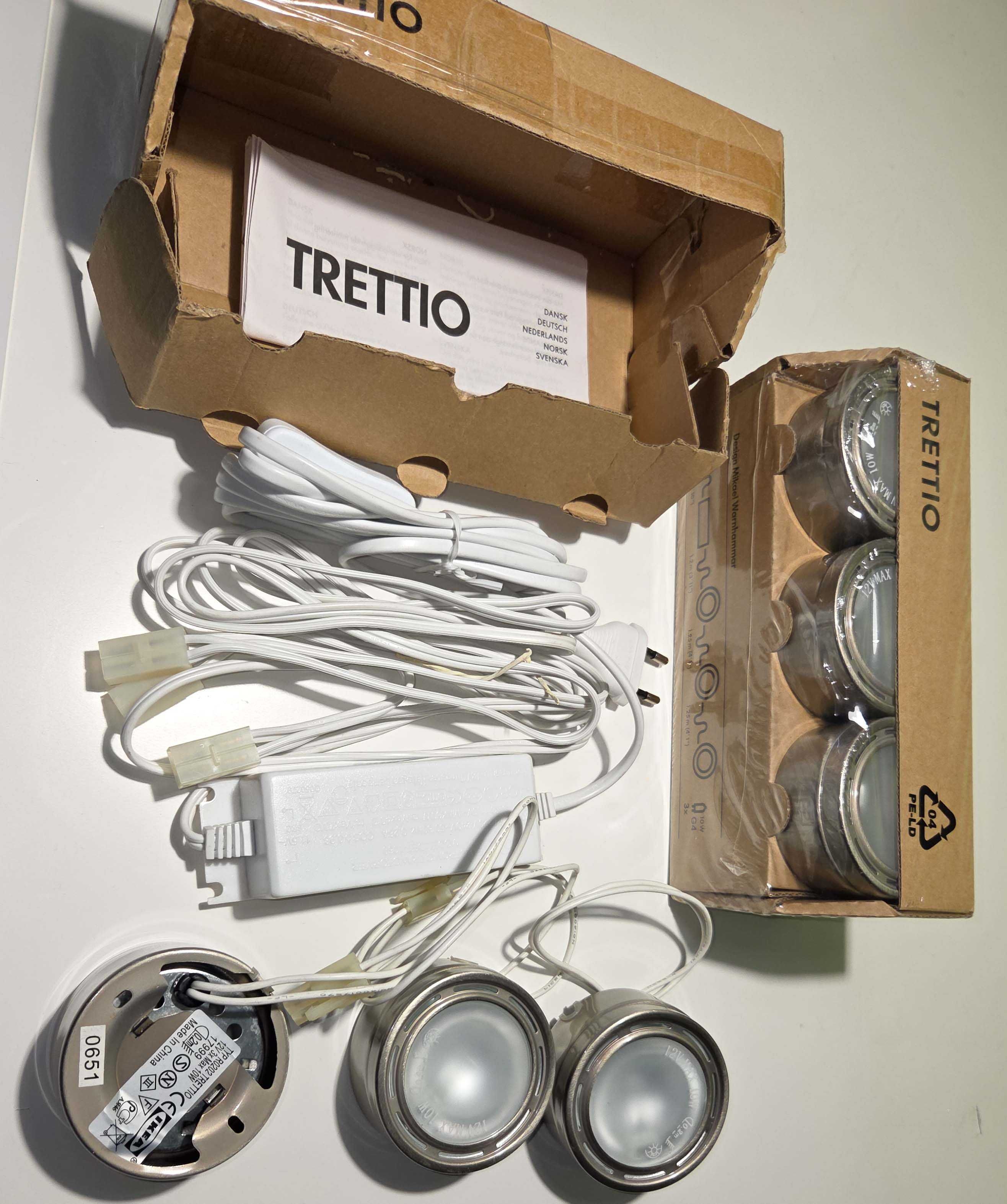Zestawy oświetleniowe IKEA Trettio.