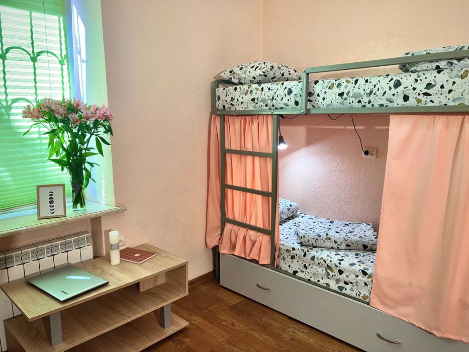 Чудесный новый хостел в Голосеевском районе . Удобный доступ .