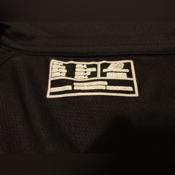 Damska koszulka sportowa new balance M