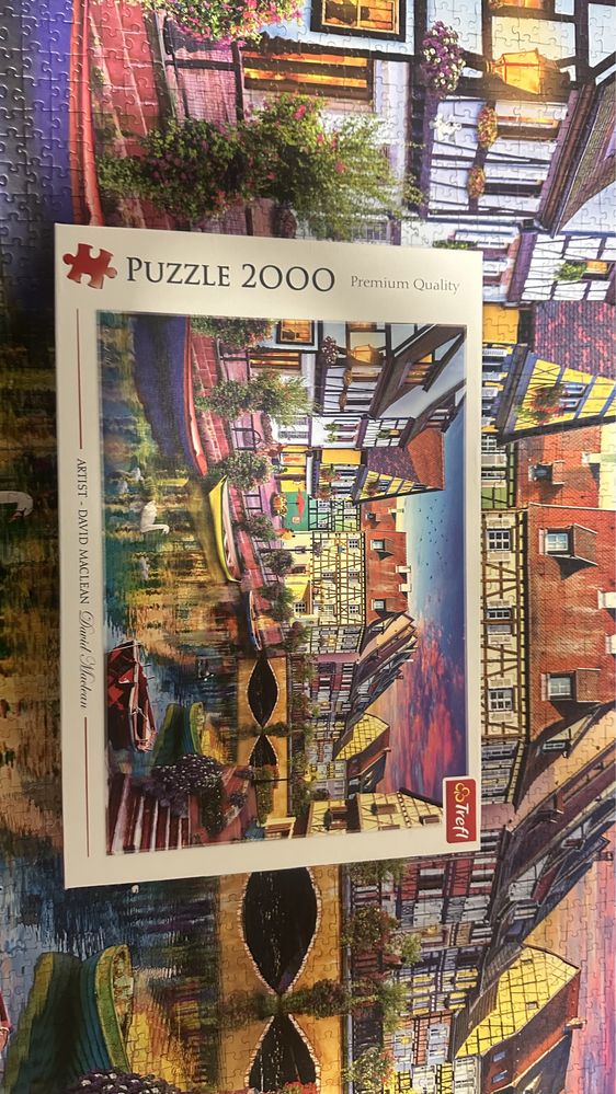 Puzzle 2000 peças