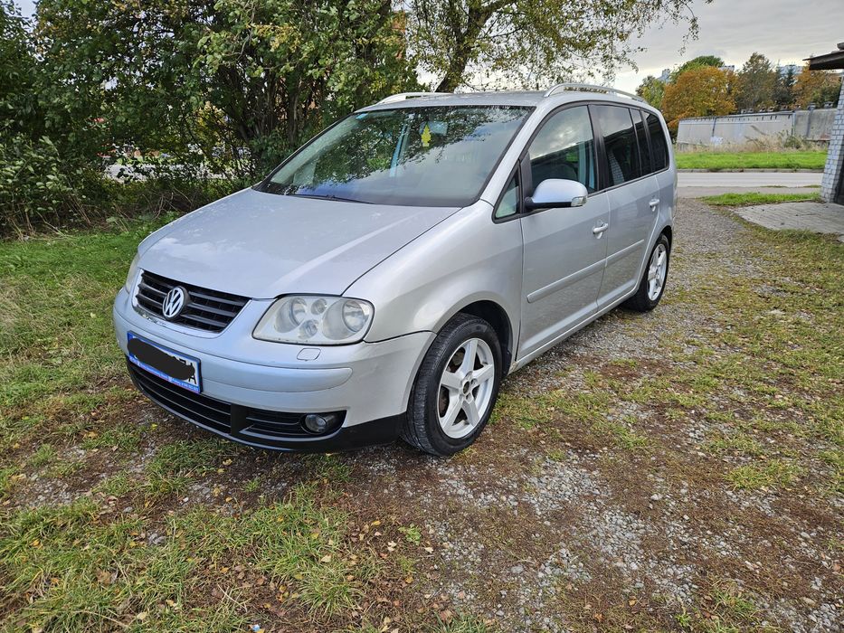 Volkswagen Touran 2004 рік 2.0 tdi  для військових