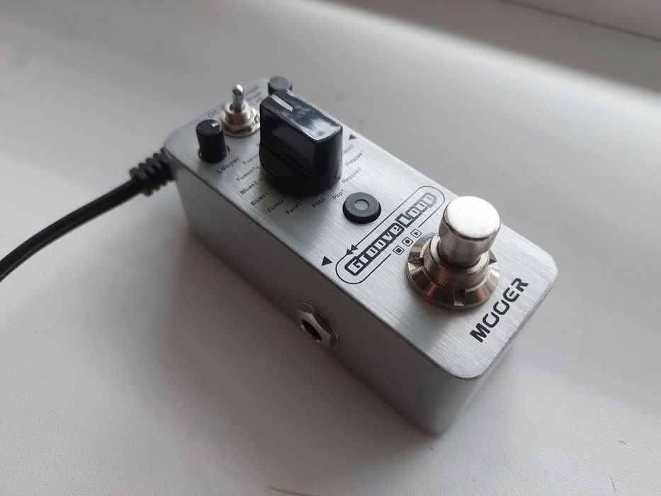 Mooer groove loop - Педаль з ефектами для електрогітари ( лупер+драм )