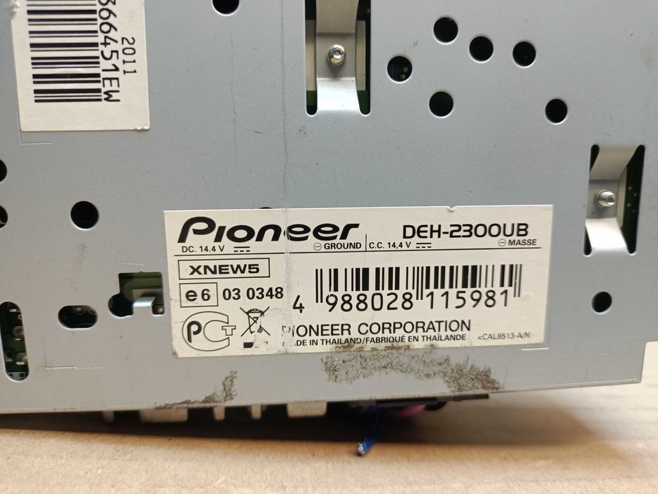 Radio CD USB MP3 AUX  Pioneer deh-2300ub Mosfet 50W x 4