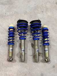 Coilovers AP com topos de suspensão para Mini R57