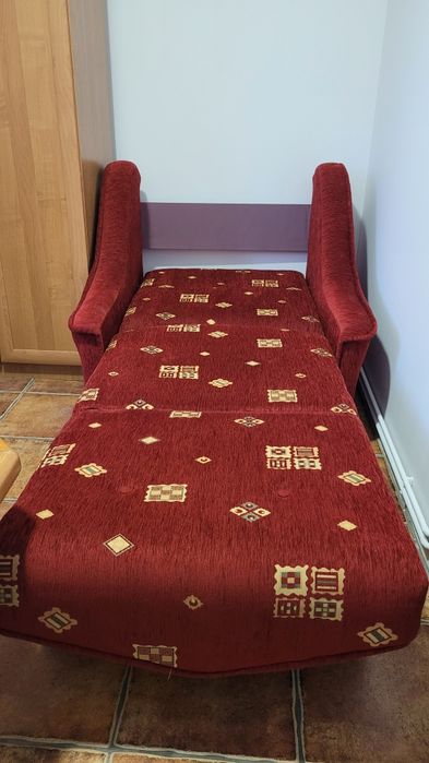 Kanapa/ wersalka z pojemnikiem na pościel