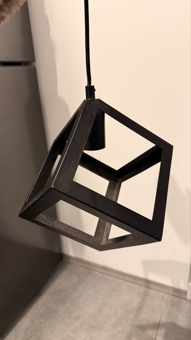 Lampy sufitowe czarne