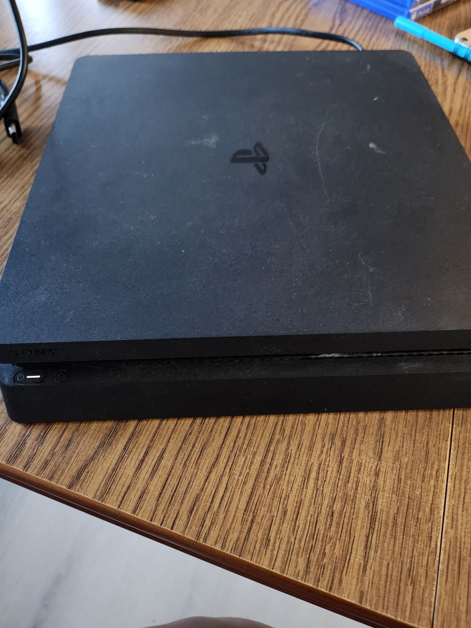 Konsola ps4 slim 500GB