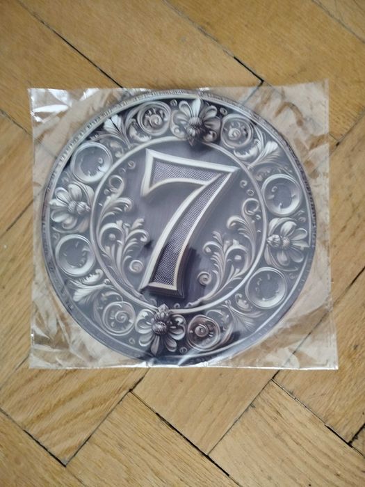 NOWY Numer znak metalowa tabliczka na drzwi 7 siedem