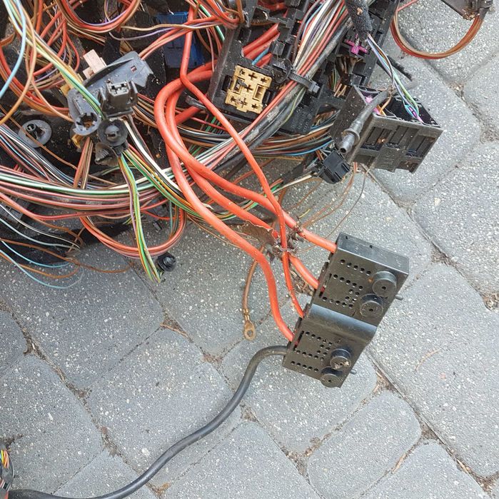 wiązka instalacja kostka elektryka skoda fabia I