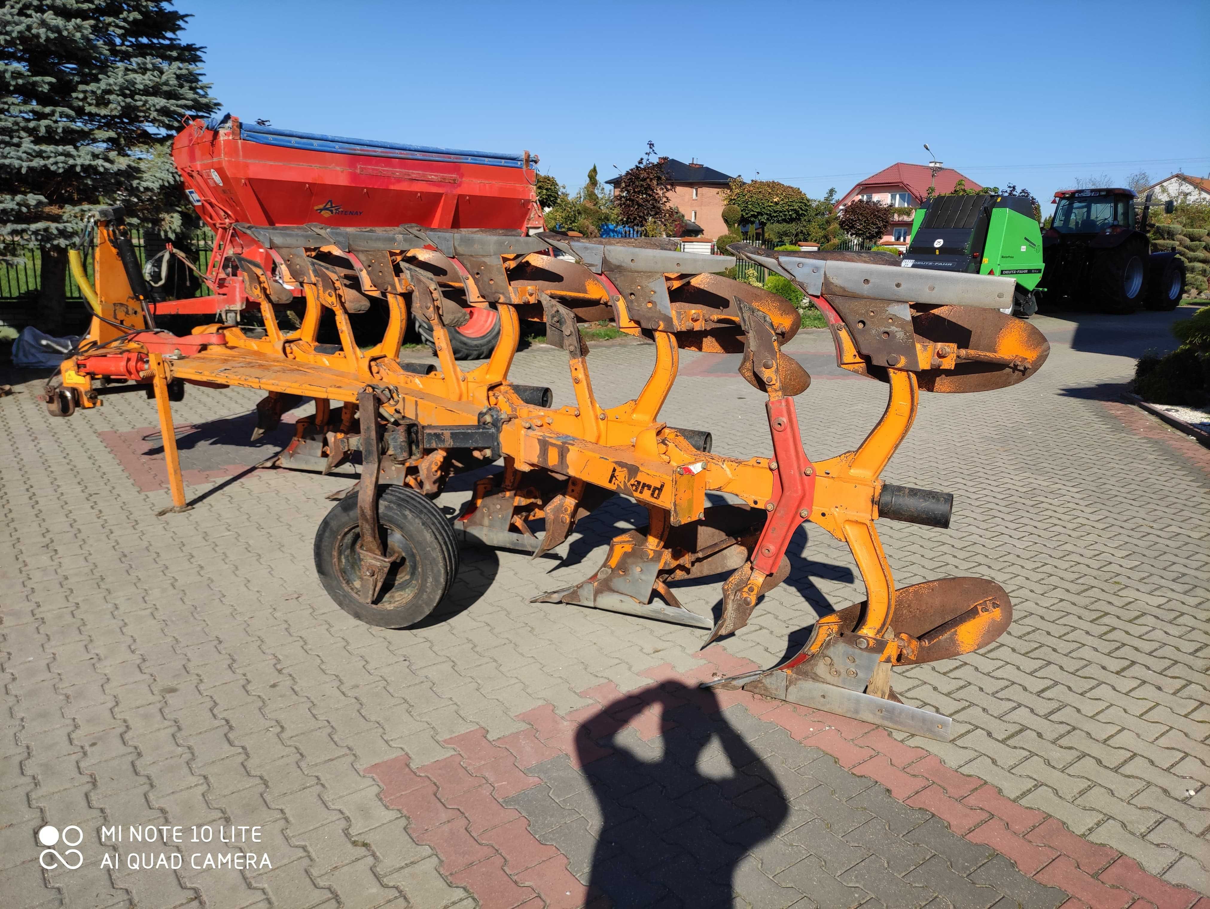 Pług 5 Huard Vari-Master 120 sprowadzony Vario Liniowanie kuhn