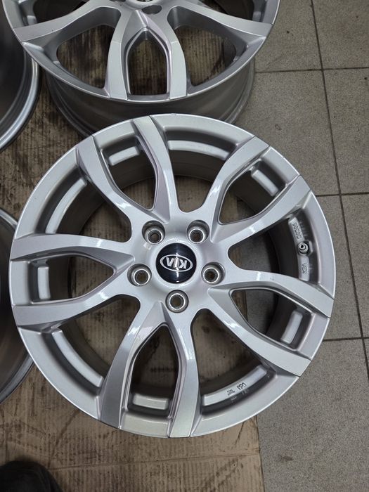 felgi aluminiowe 17" 5x114,3 7x17 ET 47 HYUNDAI KIA MAZDA TOYOTA ITD