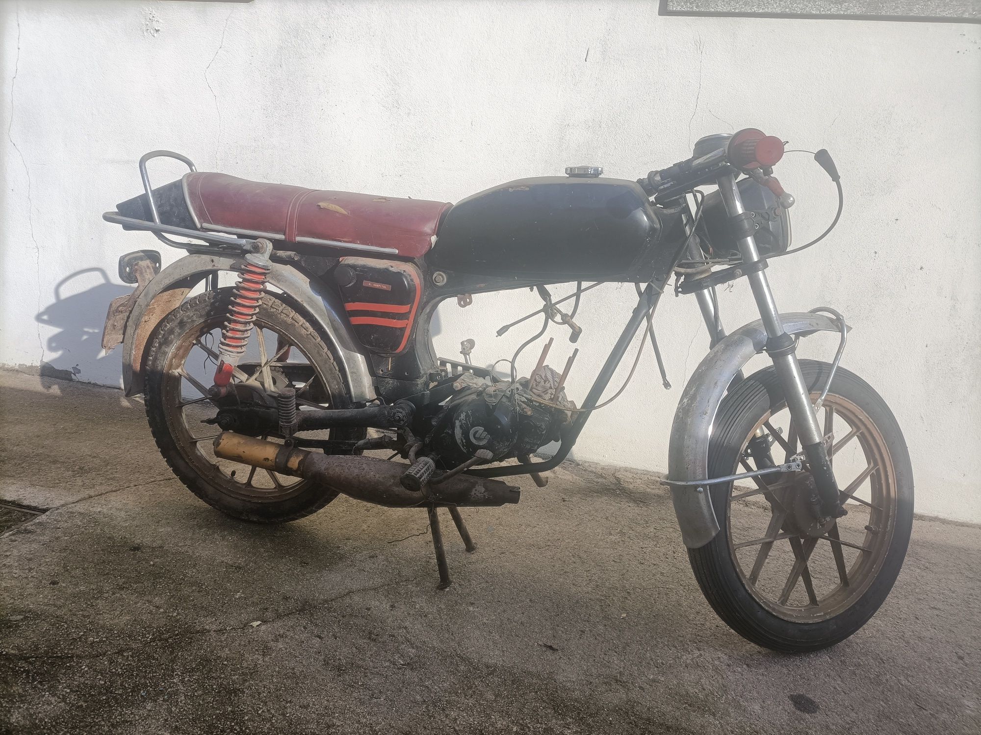 Casal K603 para peças