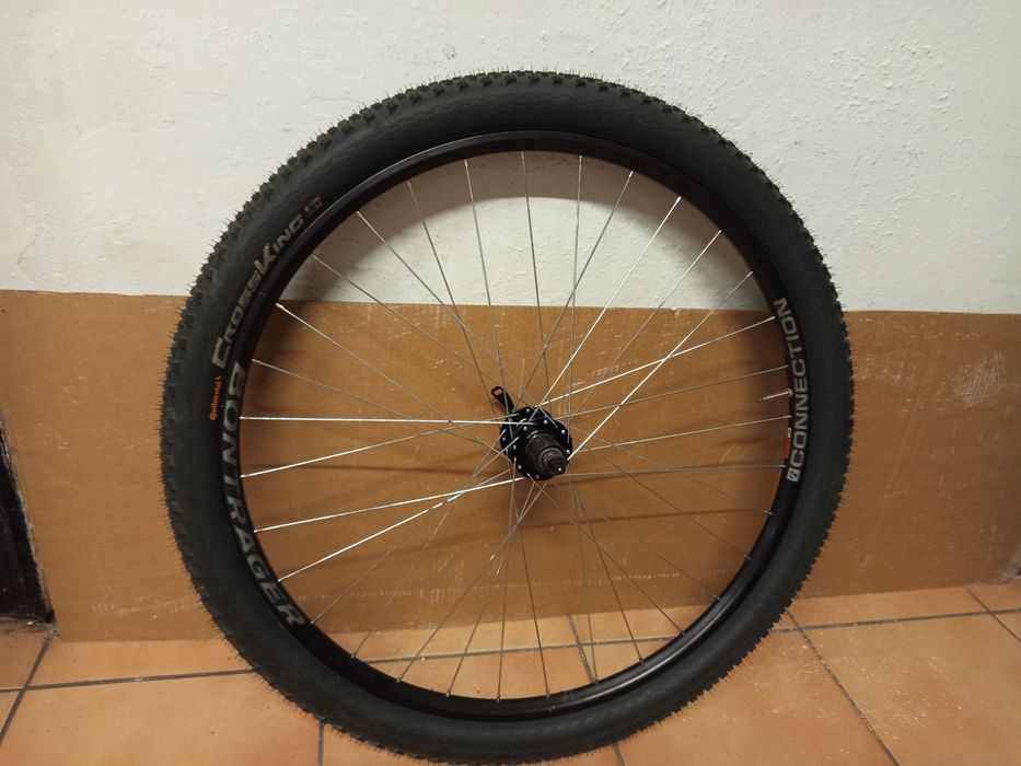 Koło rowerowe tylne 29 na kasetę 8/9/10 tarcza na 6 śrub opona dętka