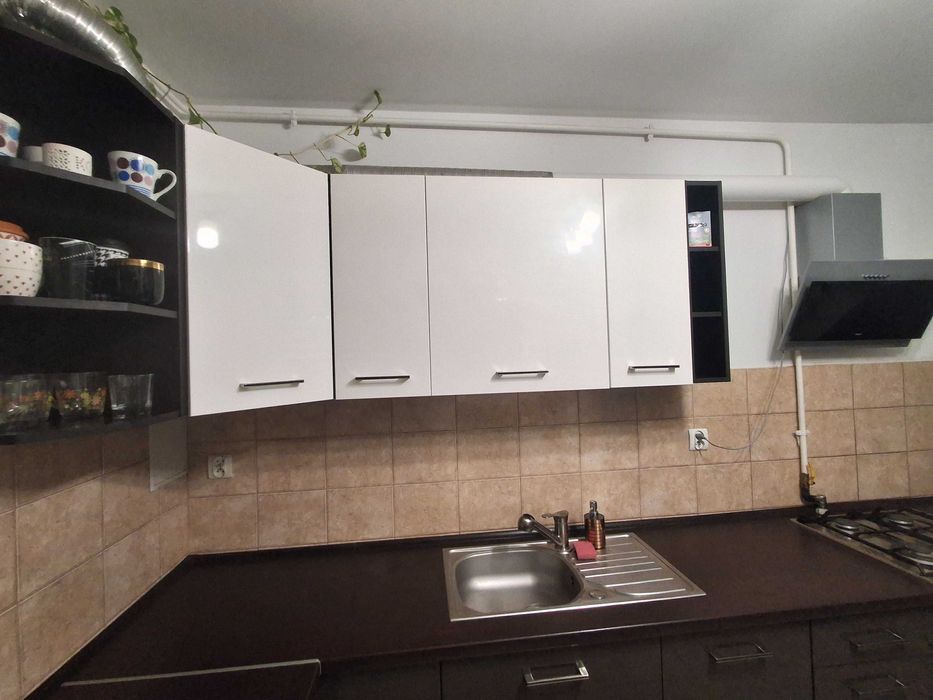 Zestaw mebli kuchennych