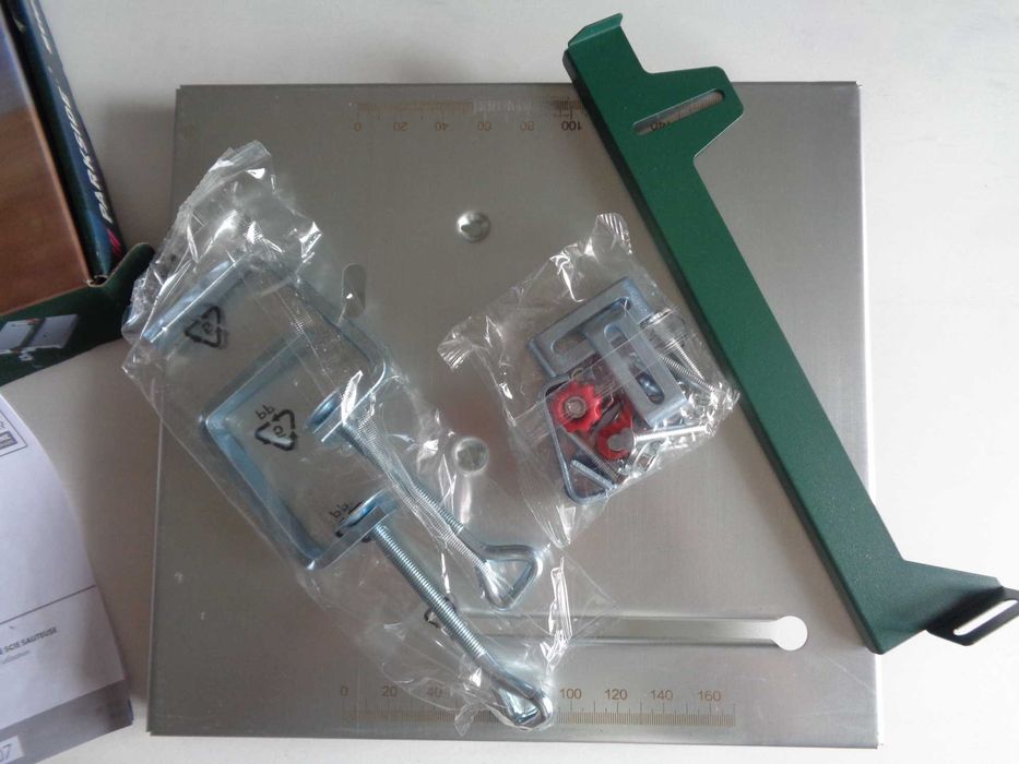 Parkside - Stół do wyrzynarki - blat roboczy 32 x 30 cm - nowy