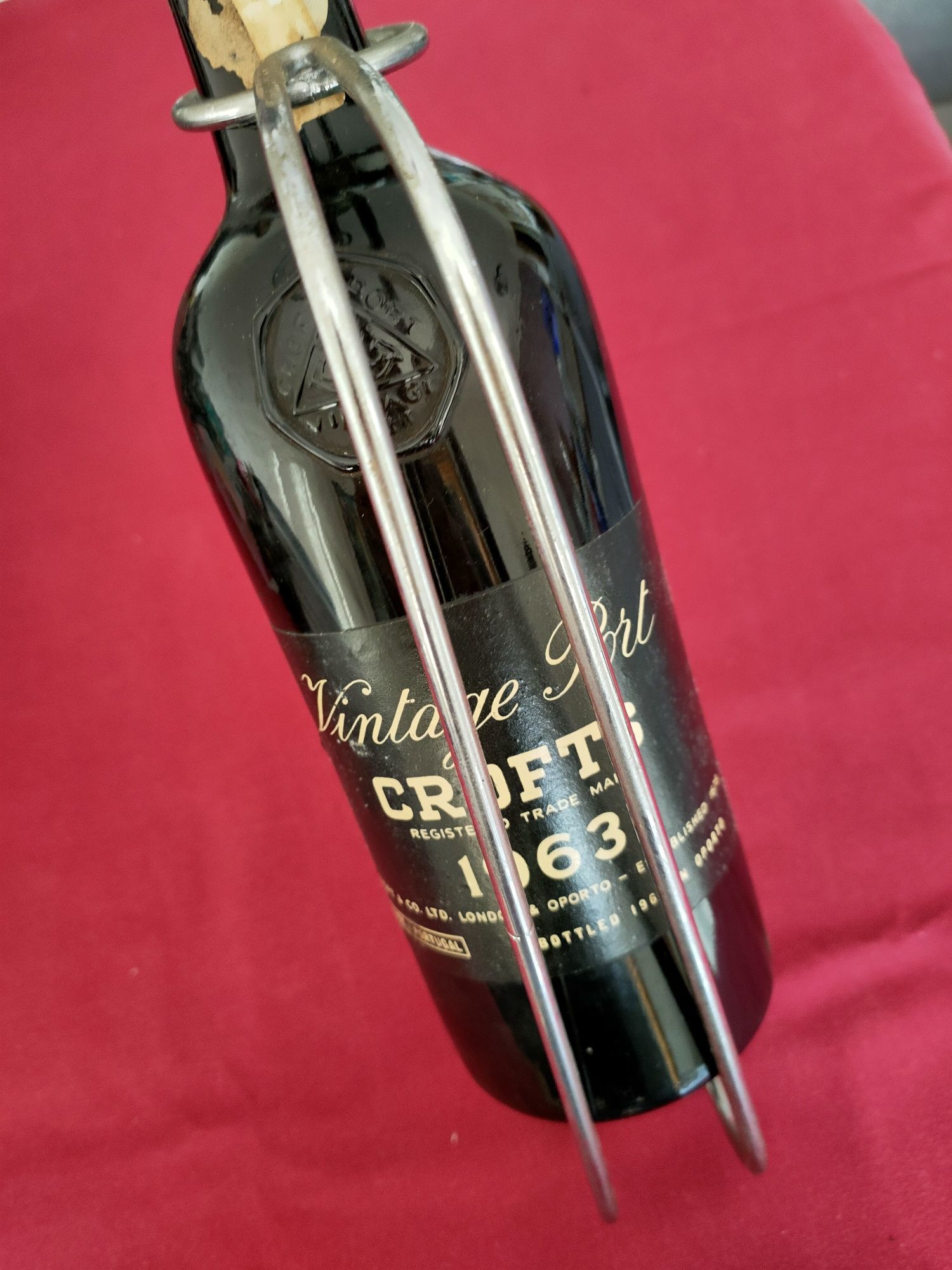 Suporte para garrafa de vinho