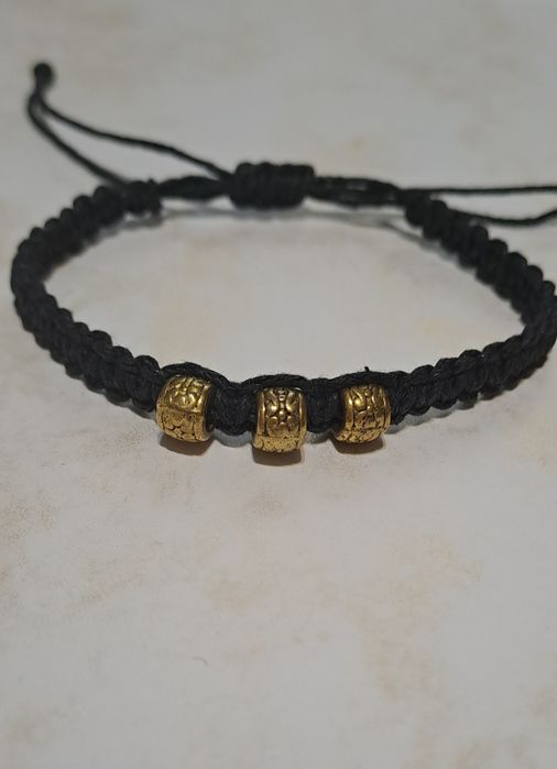 Bransoletka makramowa