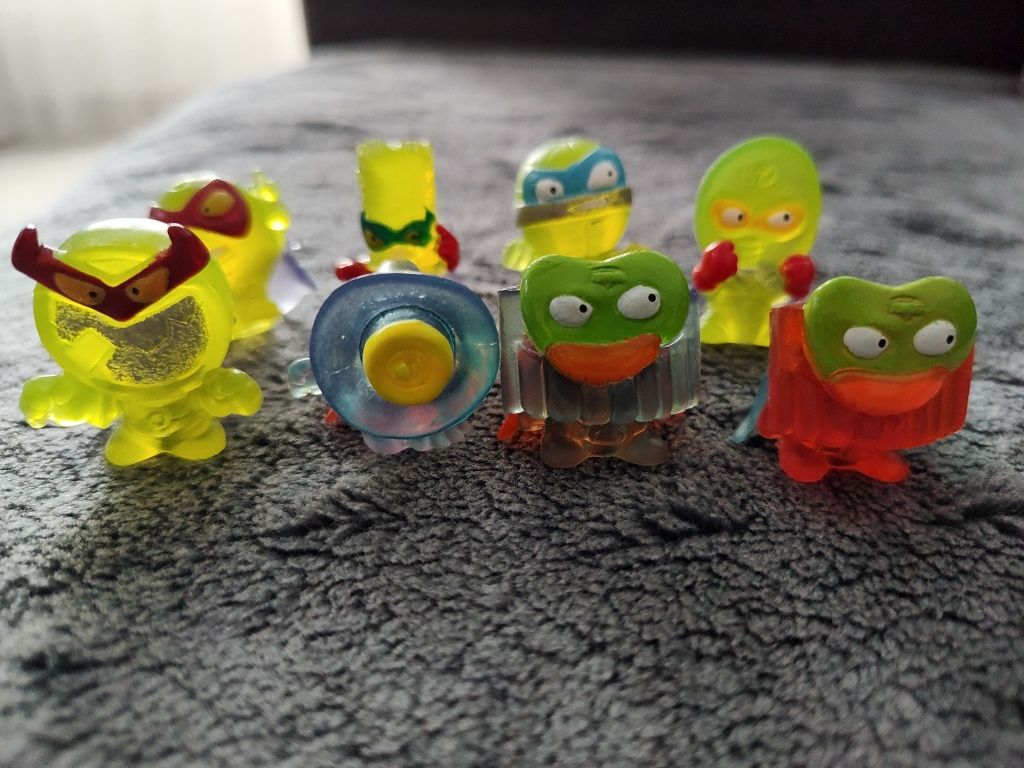 Figurki unikatowe super zings 8szt