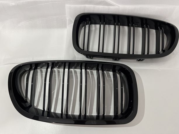 Решетка радиатора ноздри BMW F10 F11